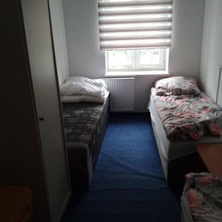 לודז' Sagittarius Hostel- Pracowniczy מראה חיצוני תמונה