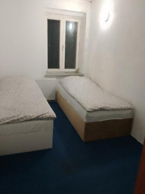 לודז' Sagittarius Hostel- Pracowniczy מראה חיצוני תמונה